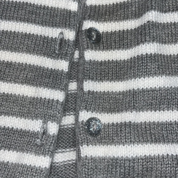 Gymboree (18-24 Month) Winter/ Holiday snowflake sweater Cardigan Sweater - Picture 3 of 4